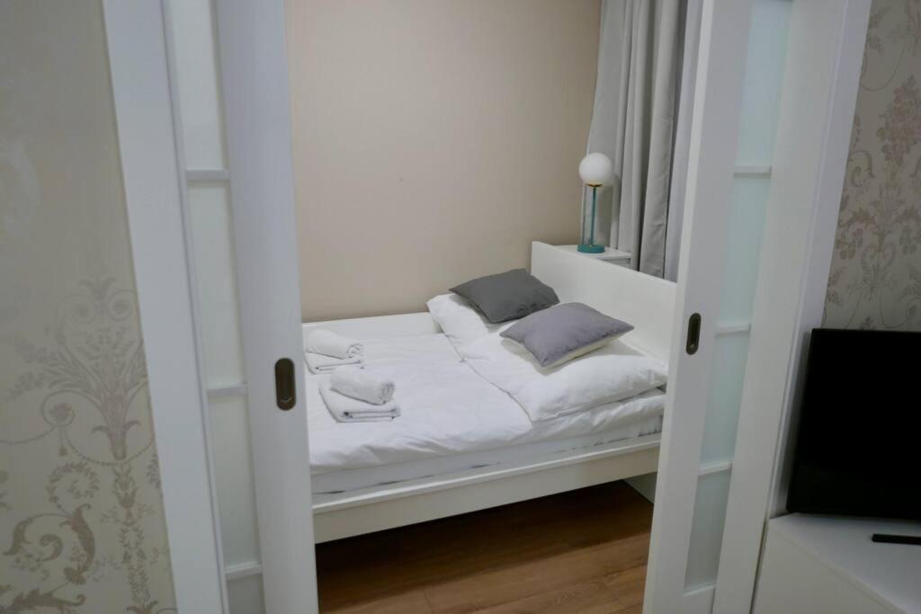 Kieslowskiego Vis-a-vis Town Hall Appartement Warschau